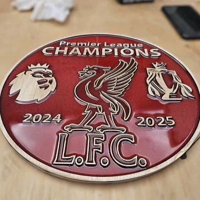 New Liverpool F.C. 2025 Champions Wooden and Resin Crest - Image 6