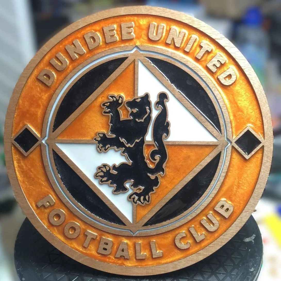 Dundee United F.C. Crest Handcrafted Wooden and Resin Art - Image 1