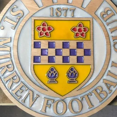 St. Mirren F.C. Wooden and Resin Crest - Image 3