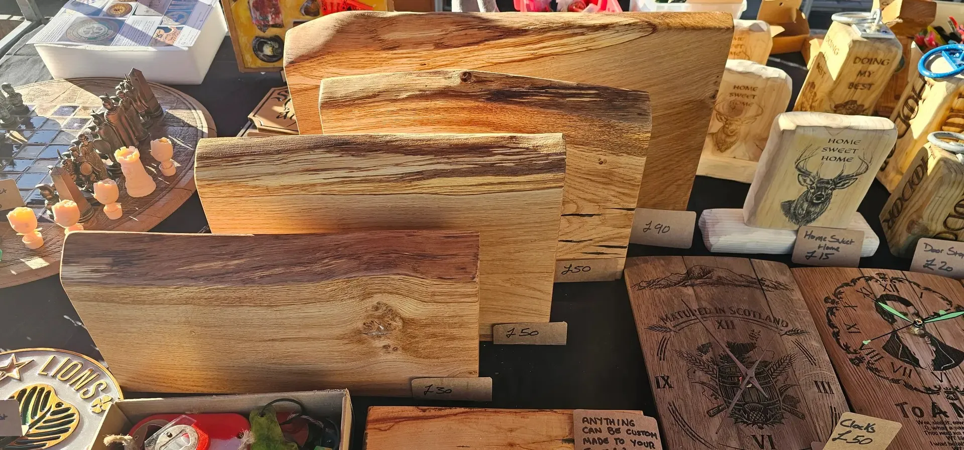 Classic solid wood with living edge